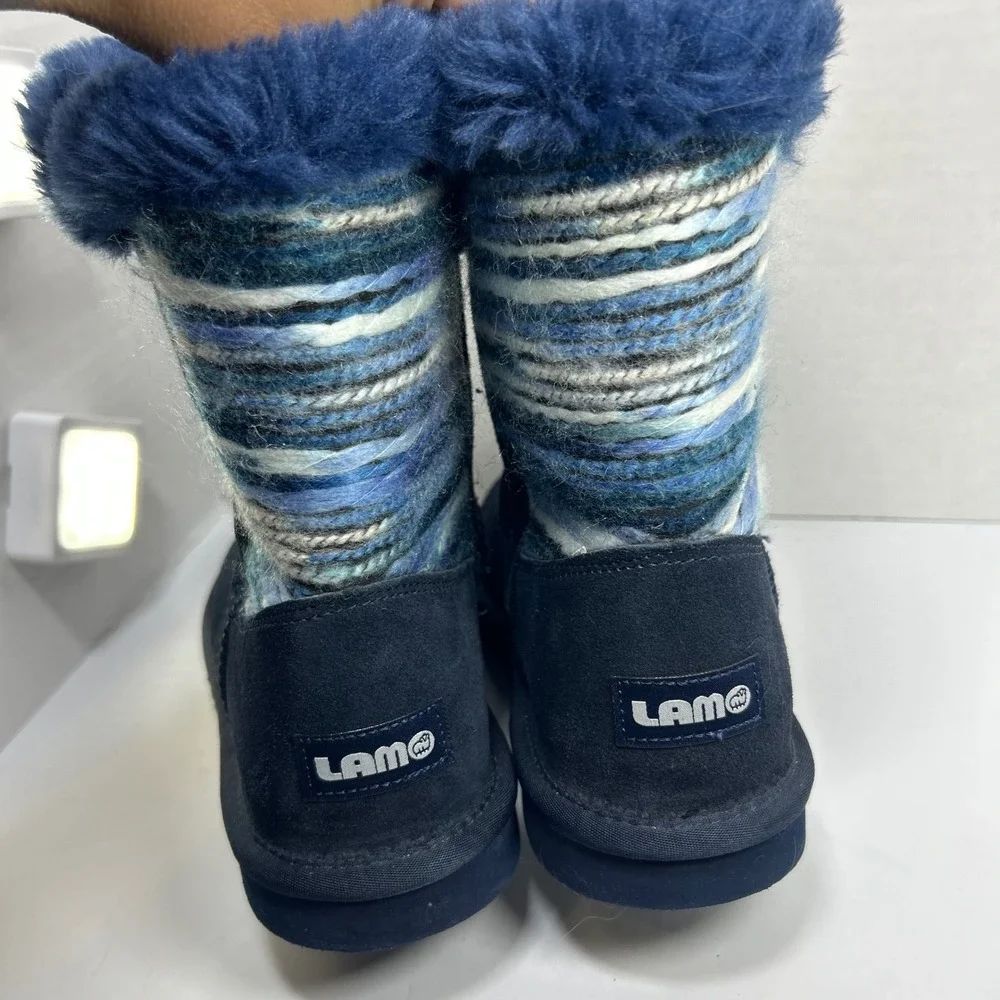 Lamo Après-ski Winter Boots Size 8 Suede Knit Faux Fur Cozy Cabin Blue
